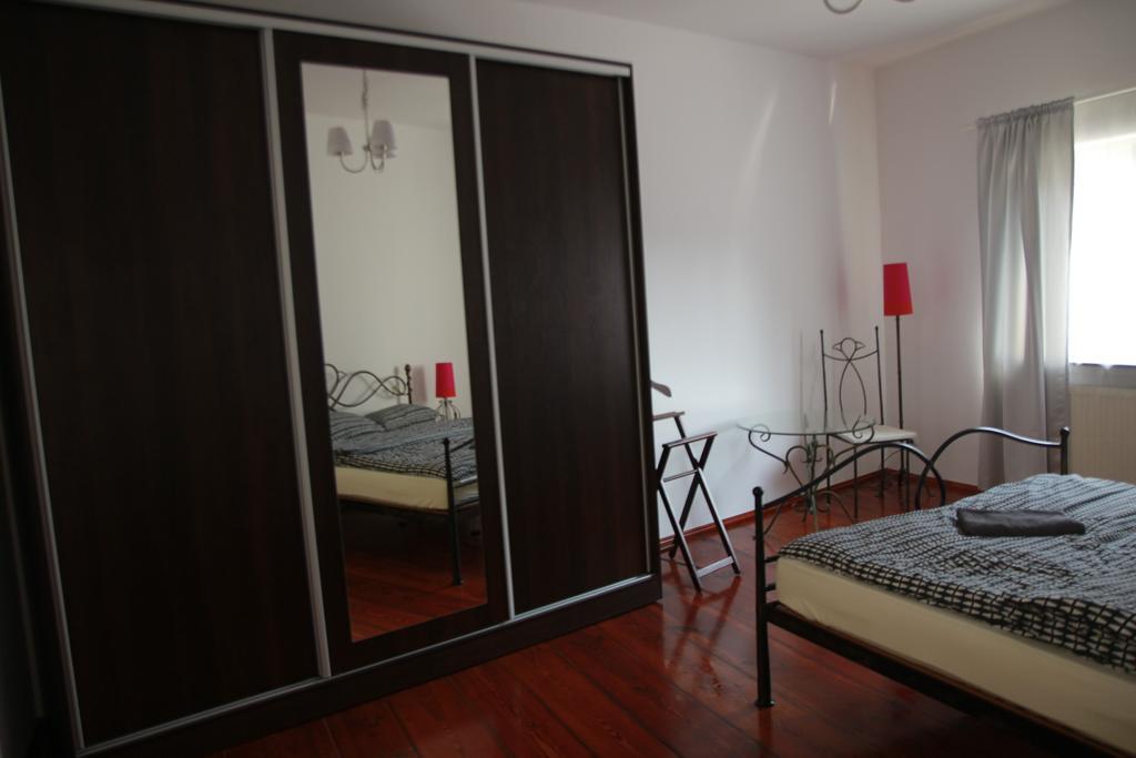 M&M Centrum Apartments Πόζναν Εξωτερικό φωτογραφία